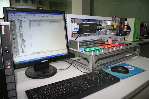 聚焦plc應(yīng)用與創(chuàng)新,億維參加數(shù)字化與智能工廠技術(shù)行業(yè)交流會_產(chǎn)品_自